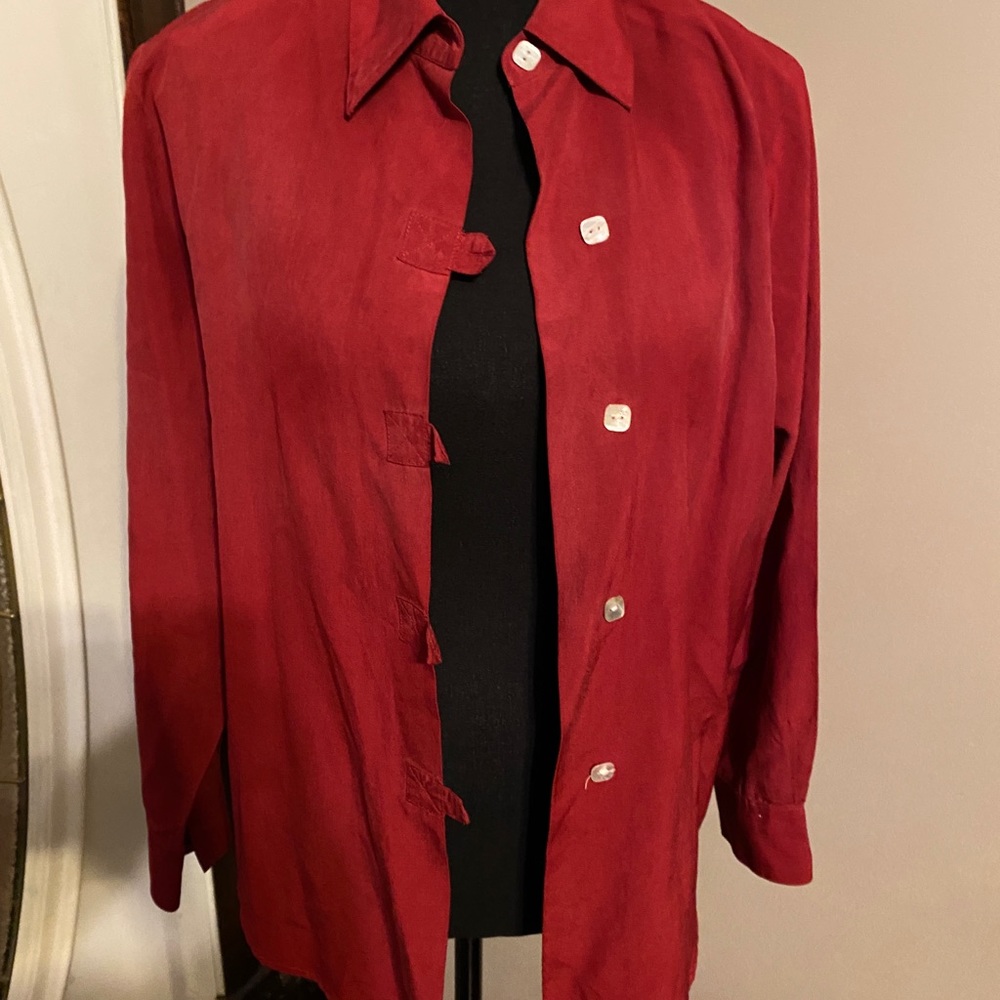 Vintage Silk Shirt Square toggle buttons!